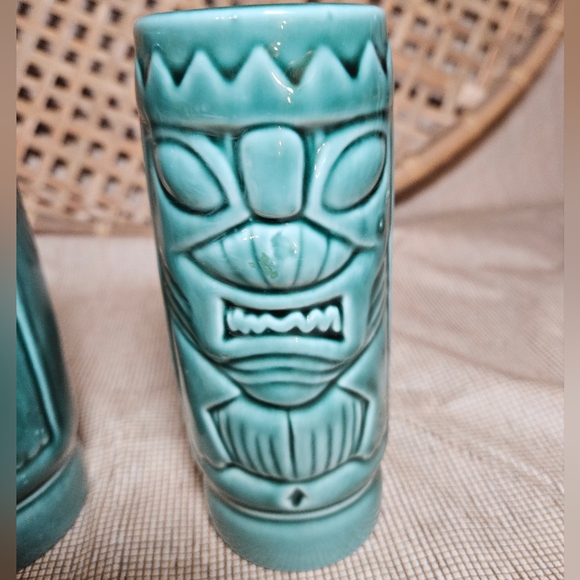 Vintage MCM Ceramic Blue Turquoise Green Tiki Tall Mug Cup Glasses Set 2 DW113 - Picture 4 of 11